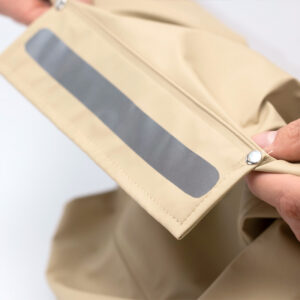 Selvklebende refleks