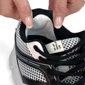 Reparer skoens hælkappe