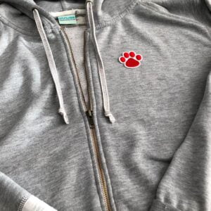 Rød pote Strykemerke klesplagg