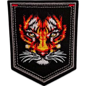 Tiger svart bakgrunn Strykemerke