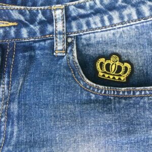 Sølv- eller gullkroner Strykemerker gull bukser