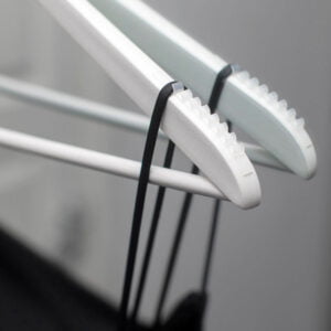 Antiskli-remser for hengere