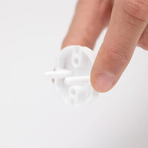 Barne­sikring til stikkontakt