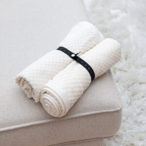 Pakkrem med knappefeste