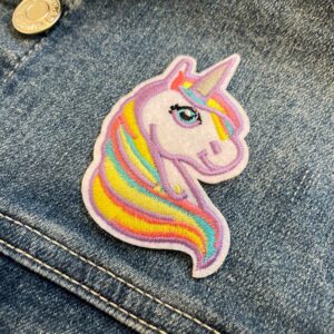 tygmärke enhörning pony jacka