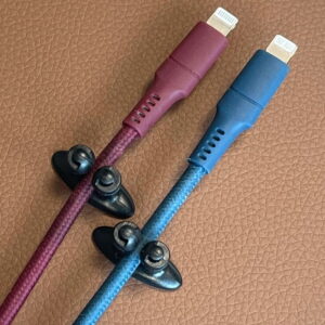 Kabelholder til bilen