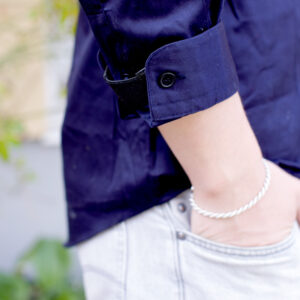 Alternative view of Cuff strap – holder skjorteermet på plass